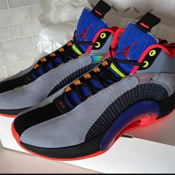 AIR Jordan 35 Center of Gravity - Picture 2 of 7